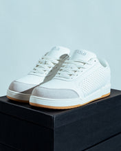 Load image into Gallery viewer, Junta 001 White Pebbled Leather